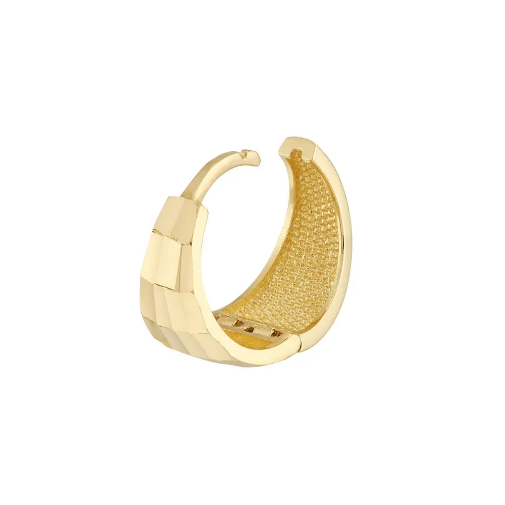 14k Gold Diamond-Cut Hoop Earrings