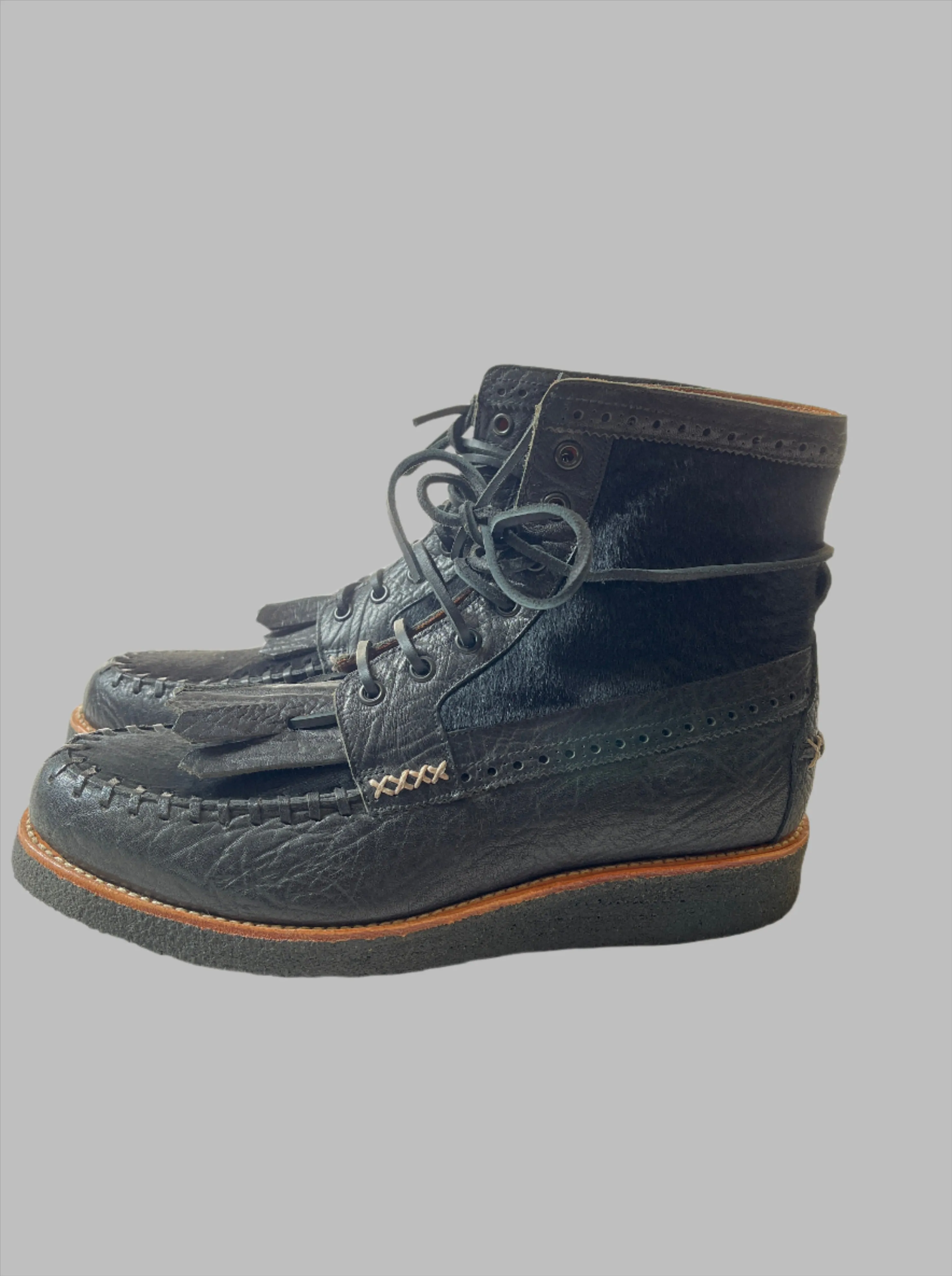 Bright Shoemakers, Moccasin Boot, Black Wolf (sample)