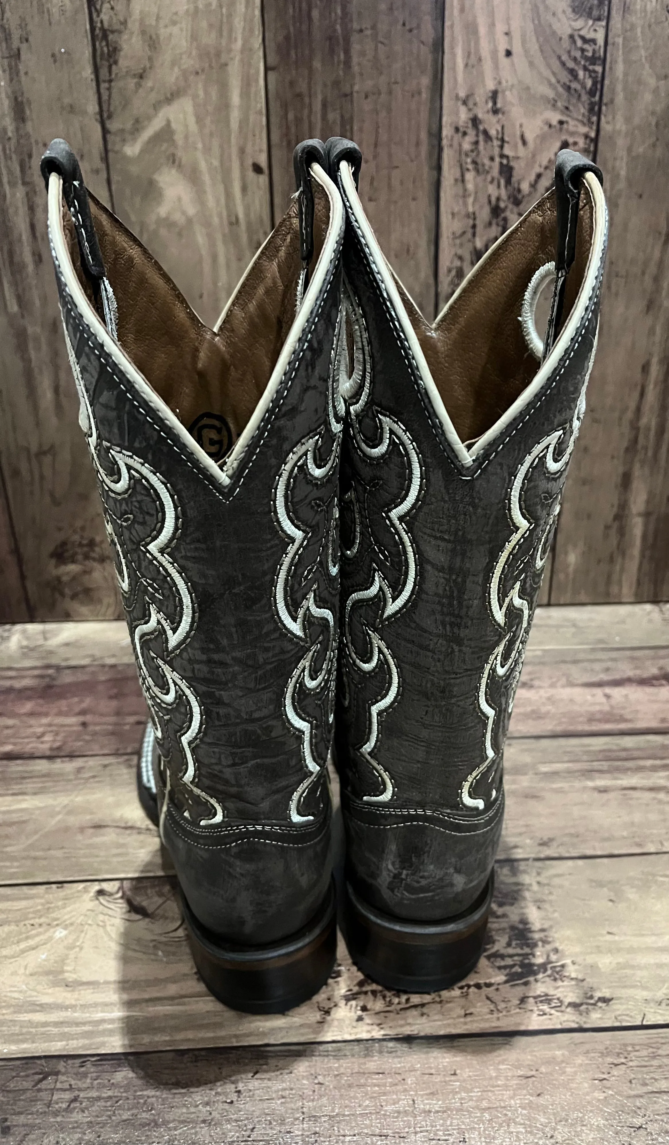 Corral L6006 Handcrafted Chocolate Cutout & Embroidery Square Toe Cowgirl Boots