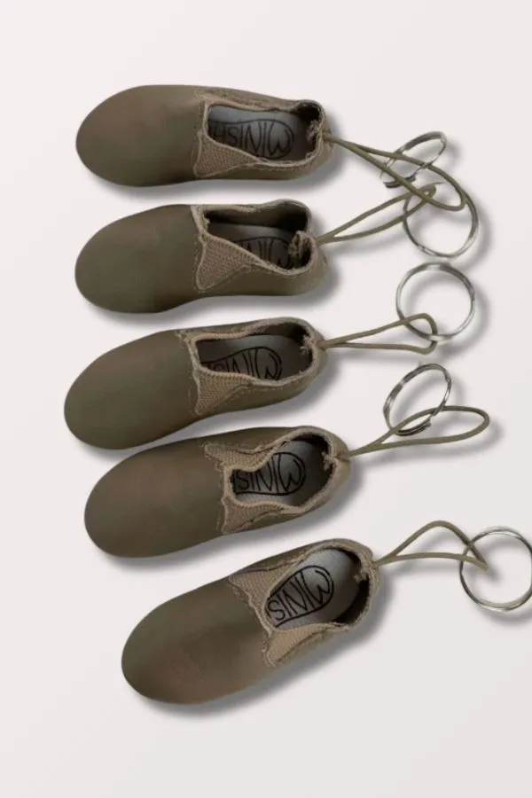 Minishooz Split Sole Jazz Boot Keychain - Tan