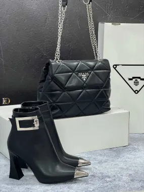 Prad new season boots set