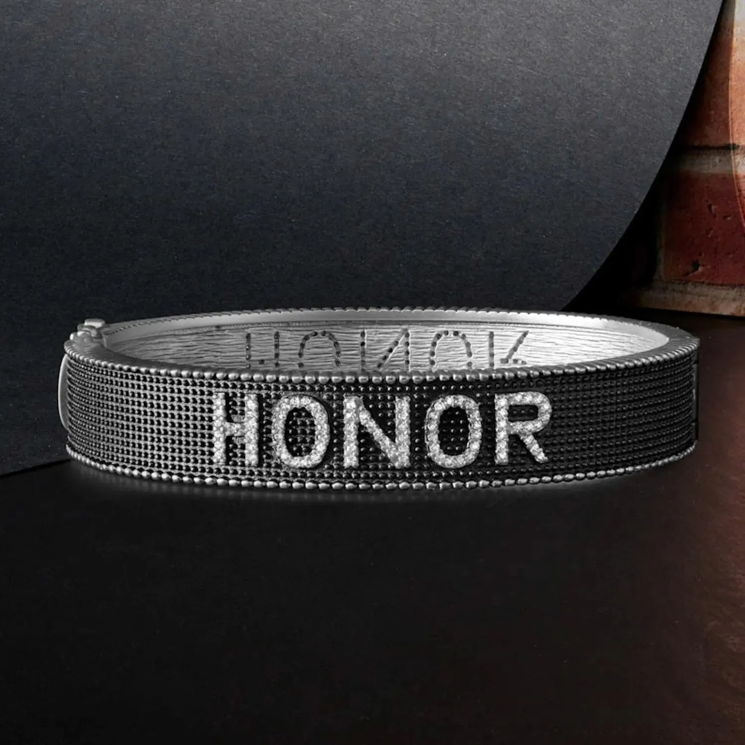 The HONOR Bracelet